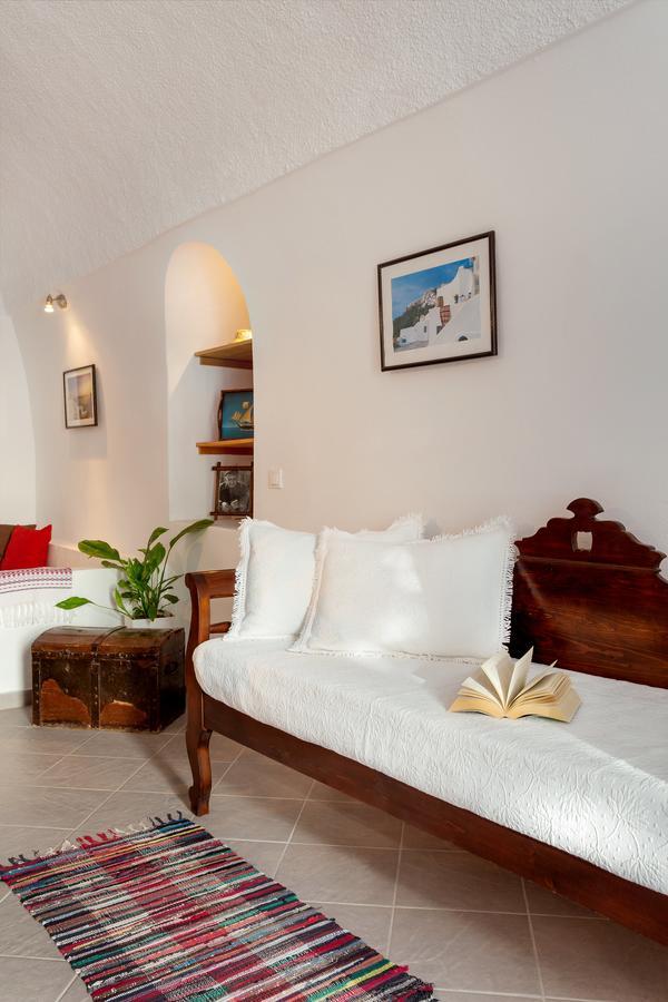 Annio Santorini Imerovigli